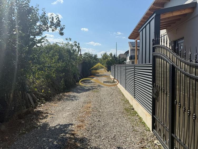 Teren Construcții intravilan de 500 mp, în Mioriței