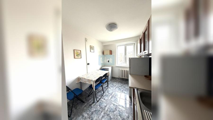 Apartament cu 2 camere semidecomandat în Mărăști