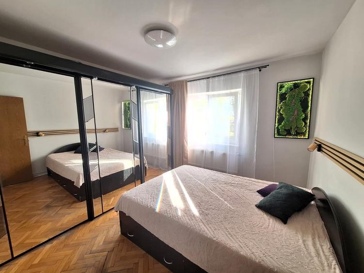 Apartament cu 2 camere decomandat în Hipodrom 3