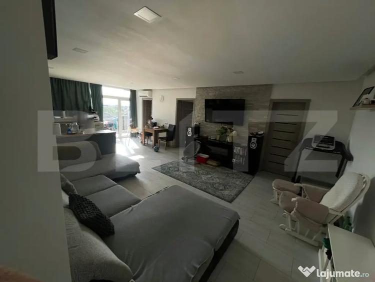 Apartament cu 3 camere semidecomandat în Someșeni