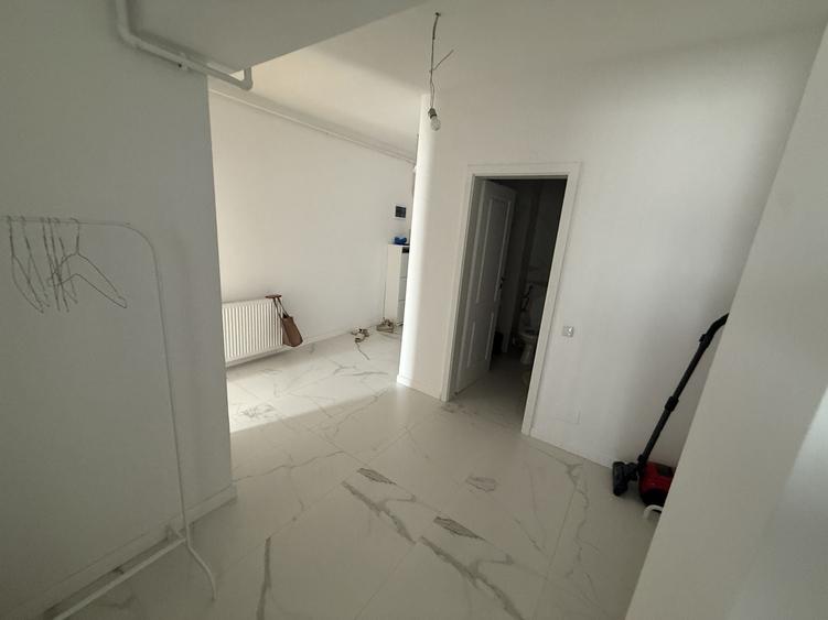 Apartament cu 2 camere decomandat, mobilat în Colentina