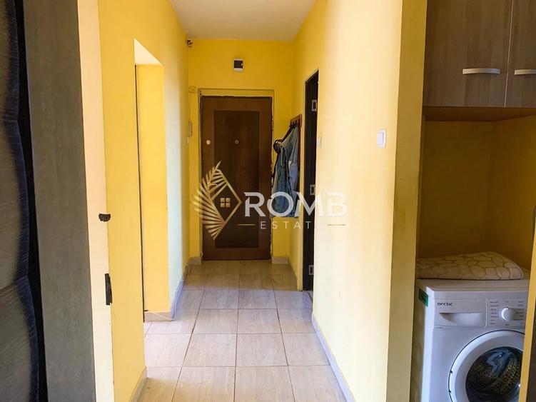 Apartament cu 3 camere decomandat, mobilat în Gheorgheni