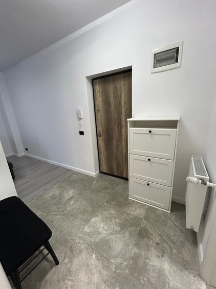 Apartament cu 2 camere decomandat în Colentina