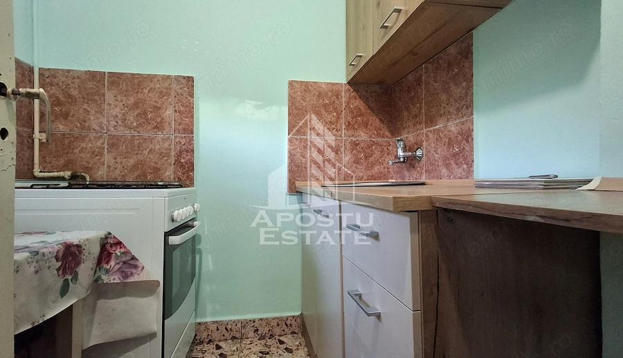 Garsonieră semidecomandată în Micălaca