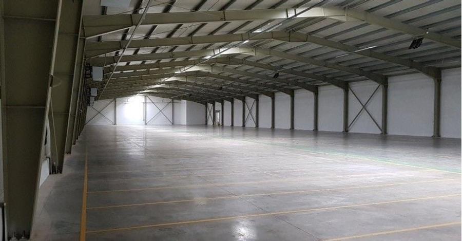 Spațiu industrial, de 600 mp, în Brănești