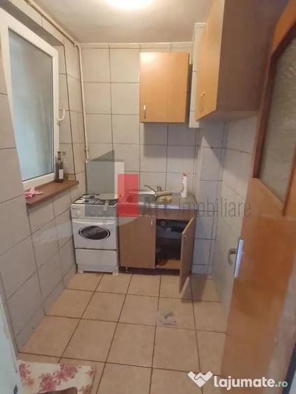 Vanzare apartament decomandat 2 camere - Metrou Lujerului - 10