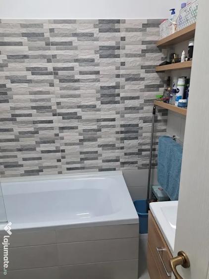 Apartament cu 2 camere decomandat în Bucium