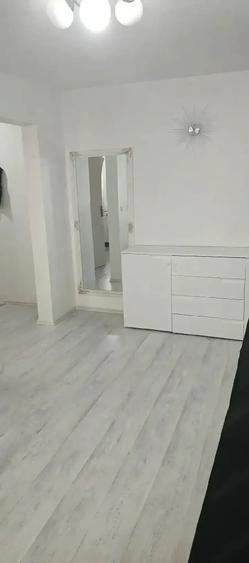 Apartament cu 2 camere semidecomandat în Nord