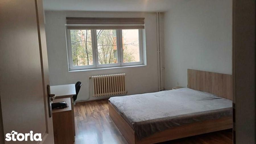Apartament cu 3 camere decomandat, mobilat în Mărăști
