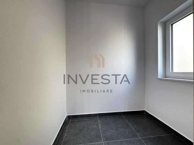 Duplex cu 4 camere cu Canalizare în Florești