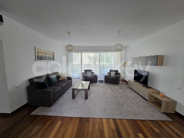 Apartament cu 4 camere decomandat, mobilat în Șoseaua Nordului