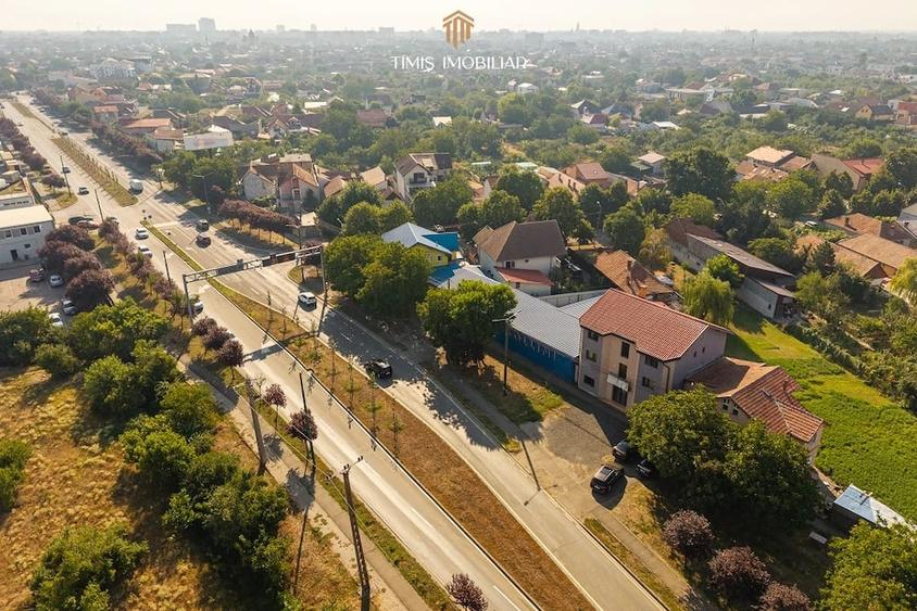 Spațiu comercial, de 320 mp, în Mehala