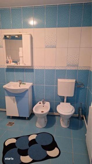 Casă cu 4 camere cu Teren 80 Mp în Central