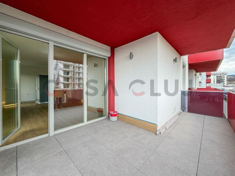 Apartament cu 3 camere semidecomandat în Iris