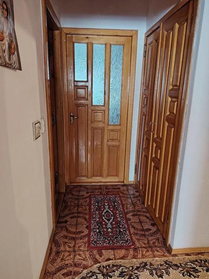 Apartament cu 3 camere decomandat în Râșnov Romacril