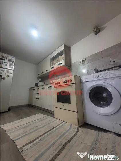 Casă cu 4 camere cu Teren 600 Mp în Lazu