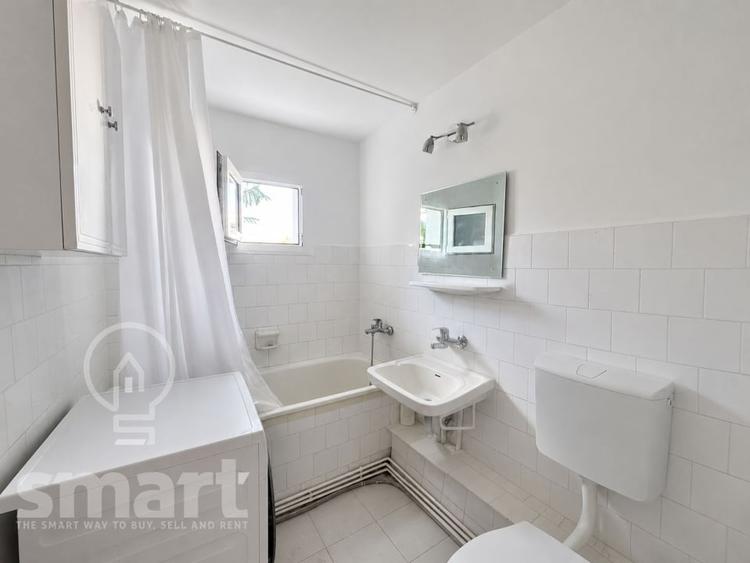 Apartament cu 3 camere decomandat, mobilat în Zorilor