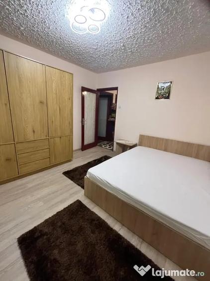 Apartament cu 2 camere decomandat în Progresul