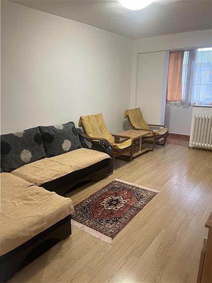 Apartament cu 2 camere decomandat, mobilat în Tei