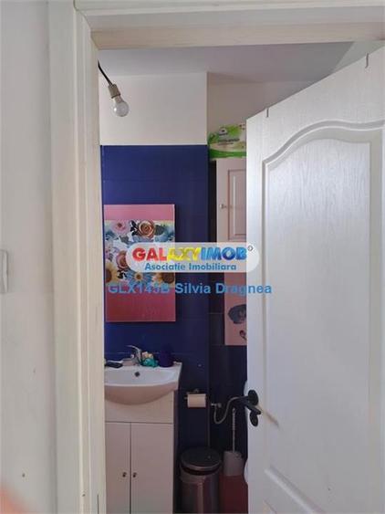 Apartament cu 2 camere semidecomandat în Berceni