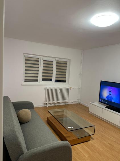 Apartament cu 3 camere decomandat, mobilat în Lujerului