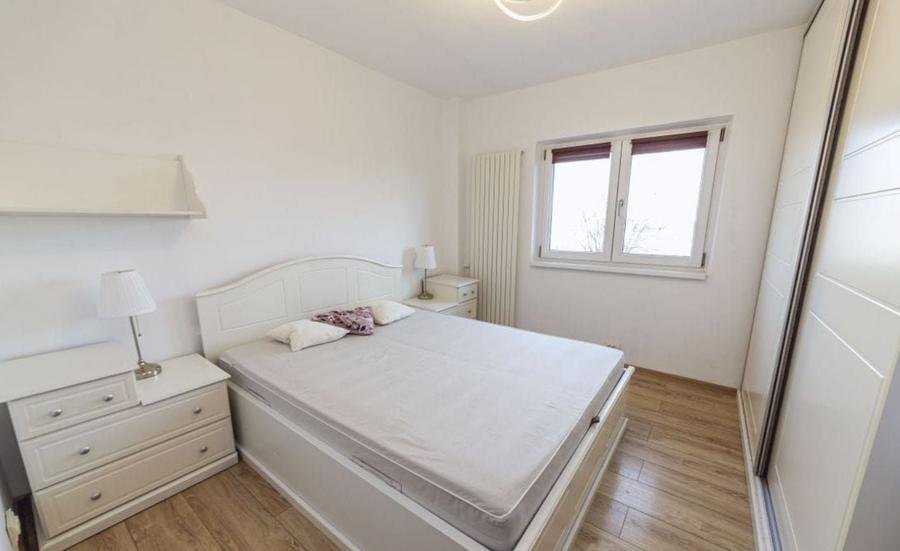 Apartament cu 3 camere decomandat, mobilat în Cotroceni