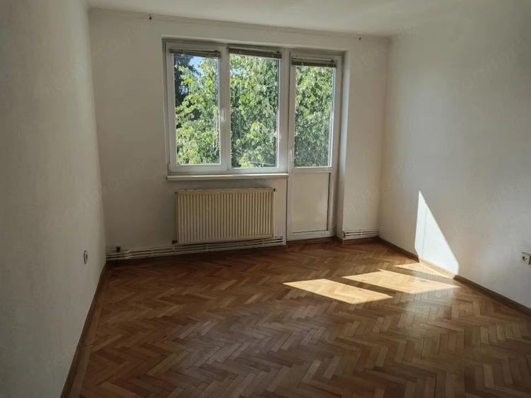 Apartament cu 2 camere semidecomandat în Mărășești
