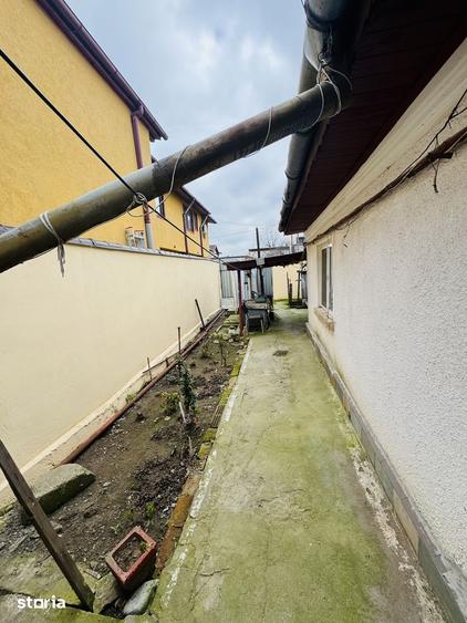 Casă cu 3 camere cu Teren 227 Mp în Industriilor