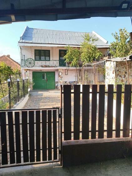 Apartament cu 2 camere decomandat în Exterior Vest