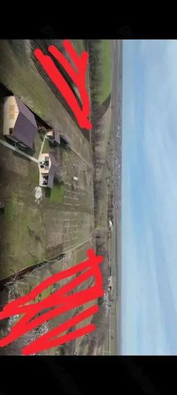 Casă cu 2 camere cu Teren 10000 Mp în Central