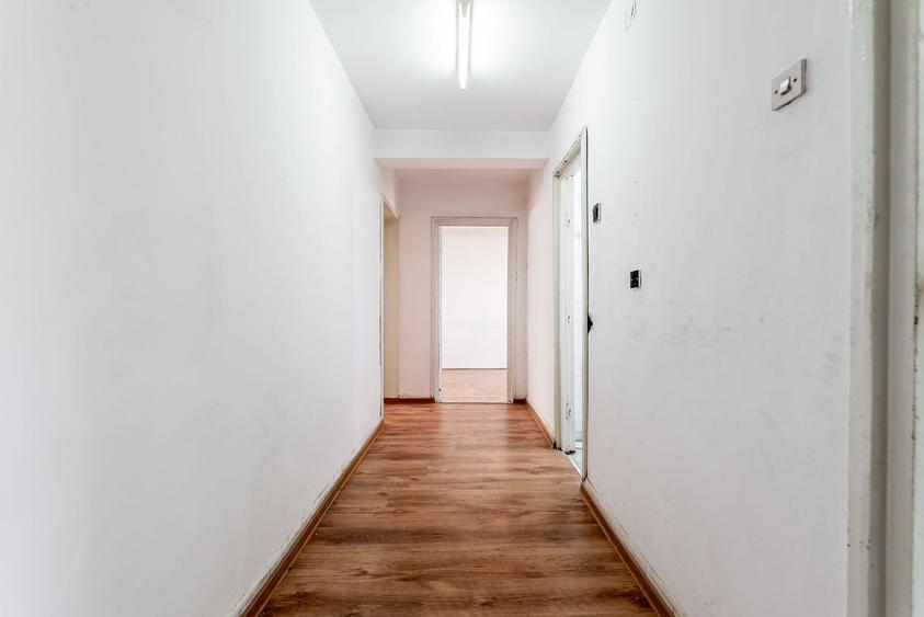 Apartament cu 2 camere decomandat în Confecții