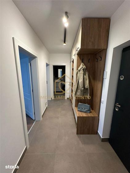 Apartament cu 3 camere în Săsar