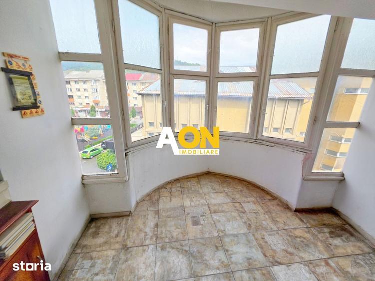 Apartament cu 3 camere în Gura Sohodol
