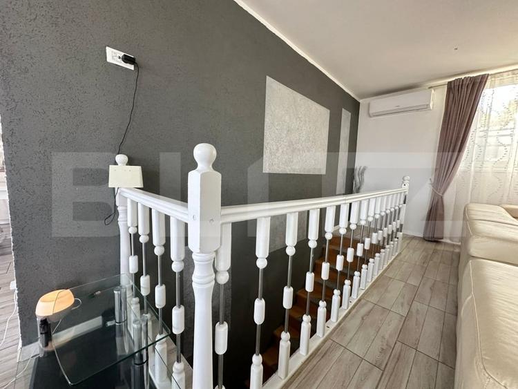 Casă individuală cu 4 camere cu Canalizare în Vulcan