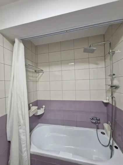Apartament cu 3 camere decomandat, mobilat în Dristor