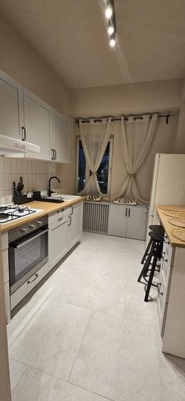 Apartament cu 2 camere semidecomandat în Universitate