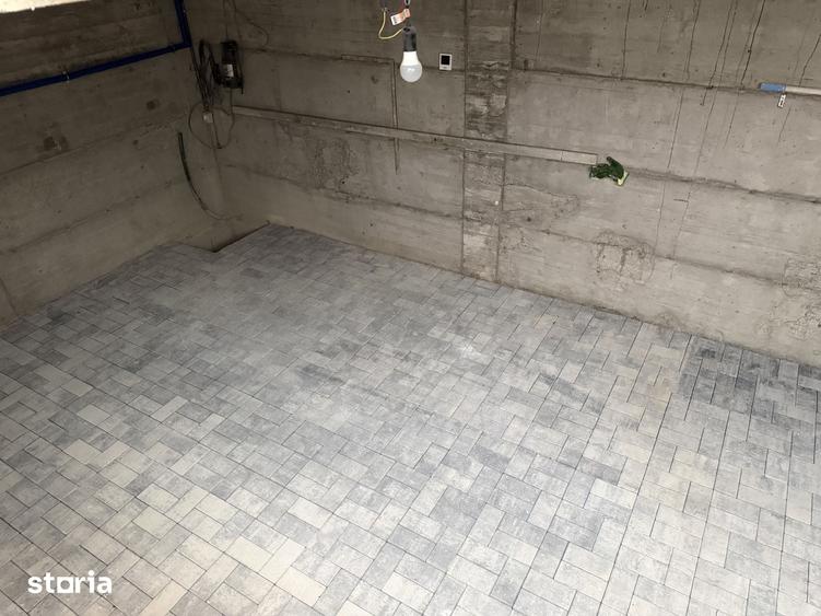 Casă cu 5 camere cu Teren 500 Mp în Bod