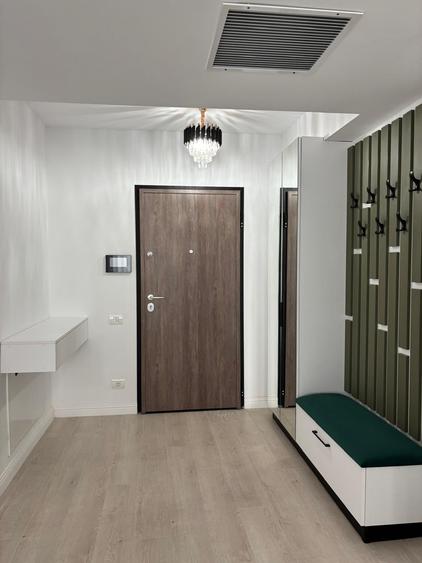 Apartament cu 2 camere semidecomandat, mobilat în Pipera
