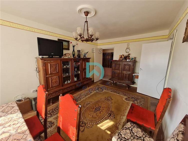 Apartament cu 3 camere circular în Astra