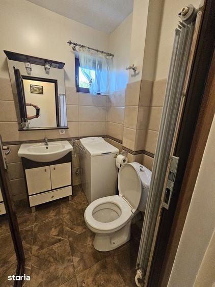 Apartament cu 3 camere decomandat în Copou