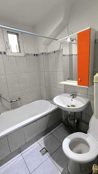 Apartament cu 2 camere decomandat în Tineretului