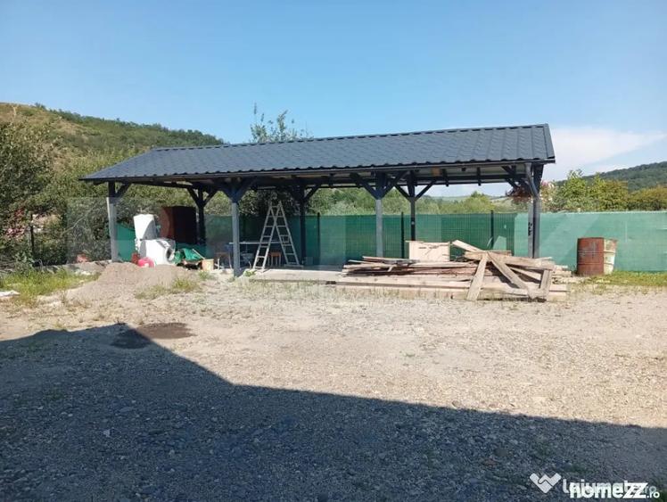 Casă cu 3 camere cu Teren 800 Mp în Ivănești