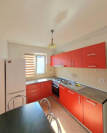 Apartament cu 3 camere, etajul 3,zona Sagului -Turist  - 10