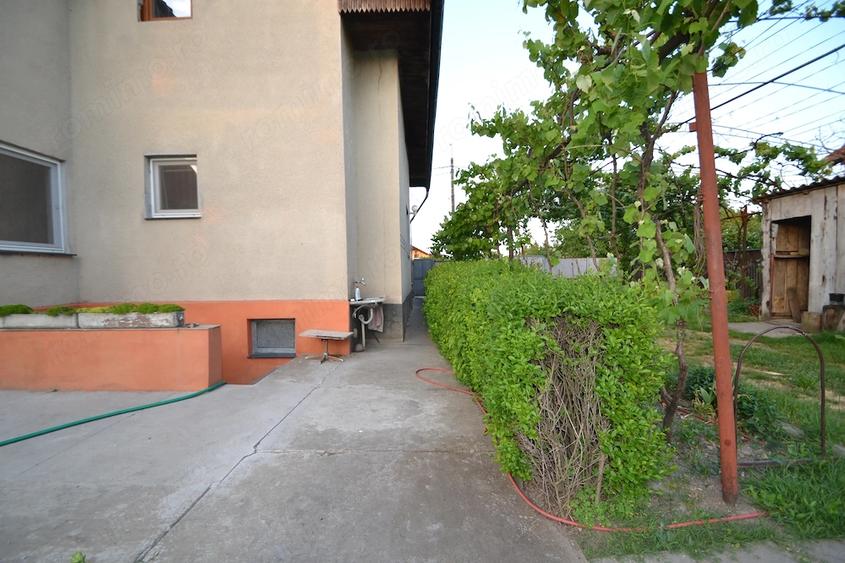 Casă cu 7 camere cu Canalizare în Becicherecu Mic