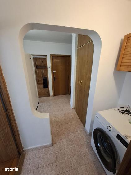 Apartament cu 2 camere decomandat în Viile Noi