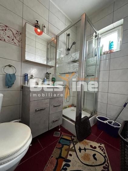 Apartament cu 2 camere decomandat, mobilat în Breazu