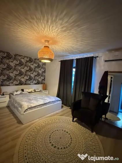 Casă cu 4 camere cu Teren 290 Mp în Lăpuș