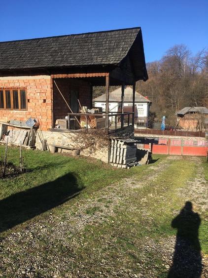 Spațiu comercial, în Slătioara
