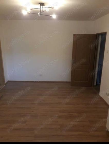 Spațiu comercial, de 55 mp, în Central
