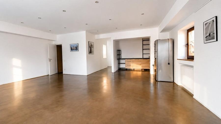 Casă cu 2 camere cu Teren 135 Mp în Floreasca